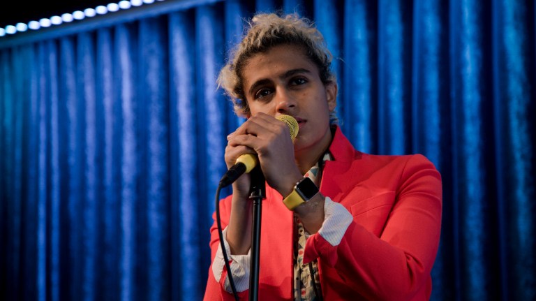 MadameGandhi_7