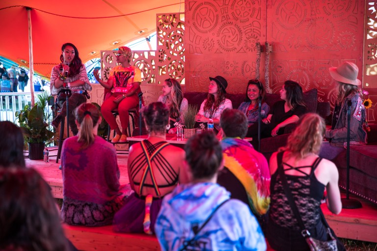 EFF2018_0624_142747-9773_DML