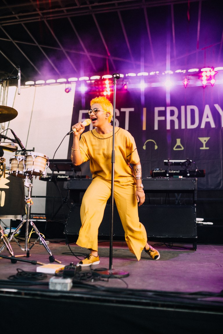 MADAME GANDHI NHM 6.1.18-12