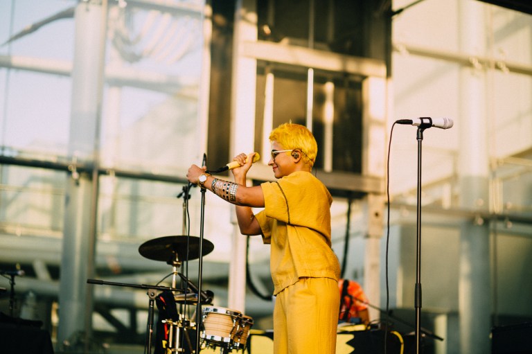 MADAME GANDHI NHM 6.1.18-6