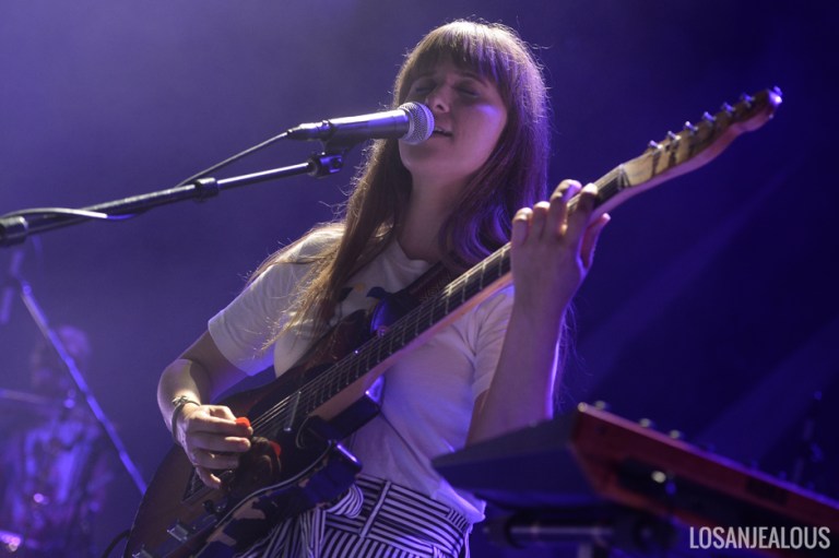 Amber_Coffman_The_Greek_Theatre (10)