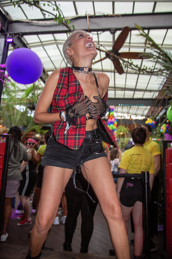 d4d234bb06db0d3a075f9d8144fb0abaeaeeff78ce77869523e117420828dade