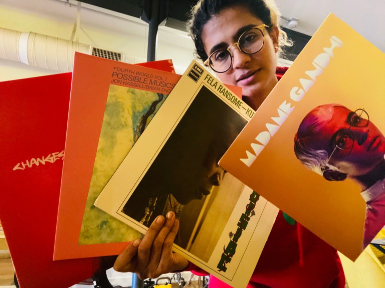 a7cbd803-0e03-4cae-b8e6-ece1b6d9a4bc